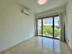 The Trumps (D14), Condominium #590404011